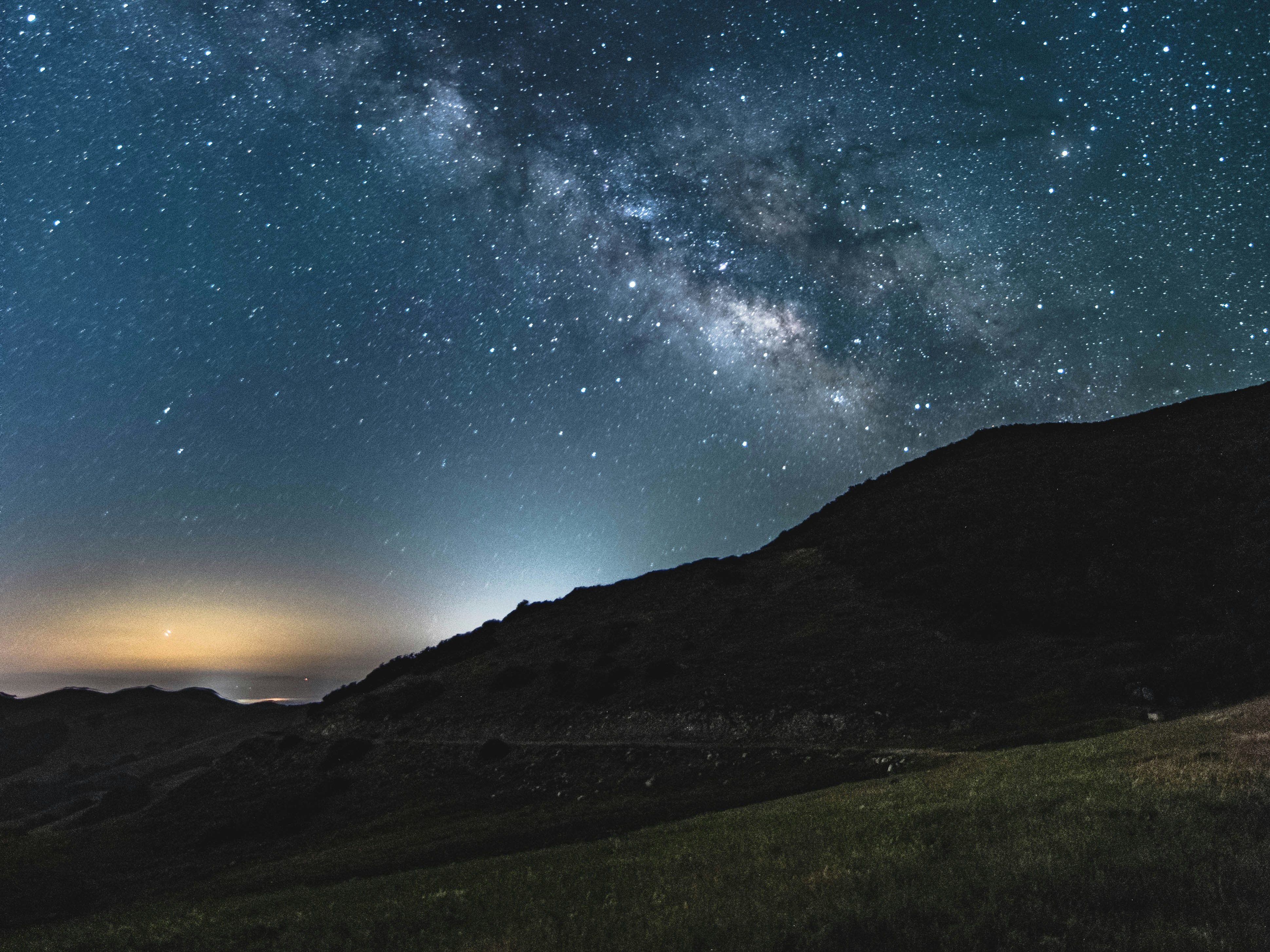 LIV Sotheby’s International Realty Associates Earn Prestigious Placement in 2024 RealTrends Verified Ranking