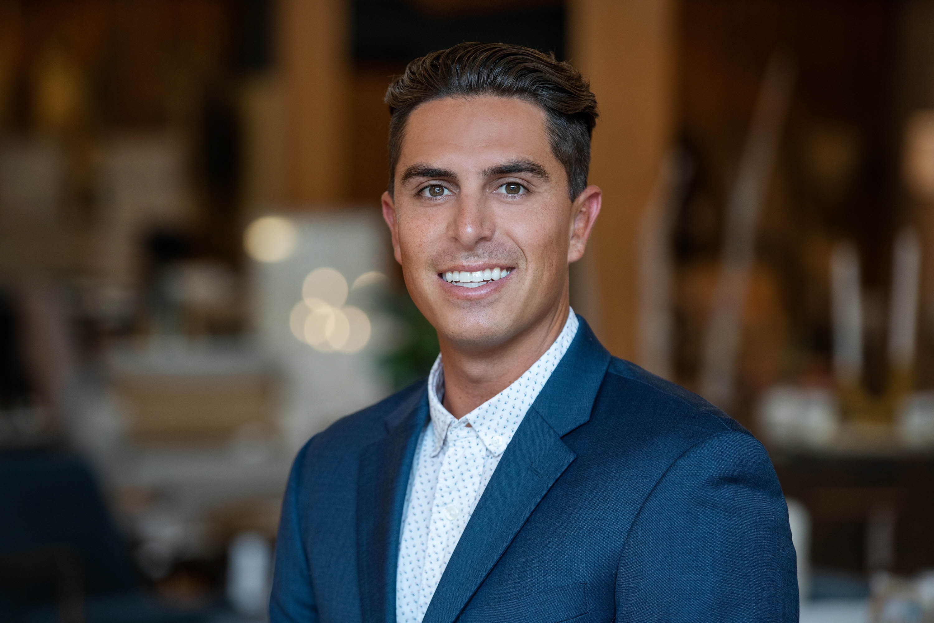 Ventura County Realtor® Elliot Lee Partners with LIV Sotheby’s International Realty